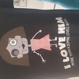 Zombie T-shirt size Small